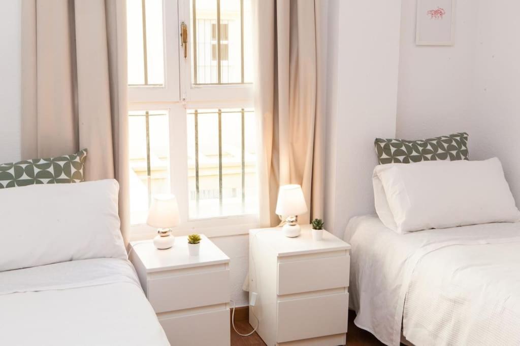 Apartamento Zona 1 Santa Cruz Parking Privado Sevilla Exterior foto