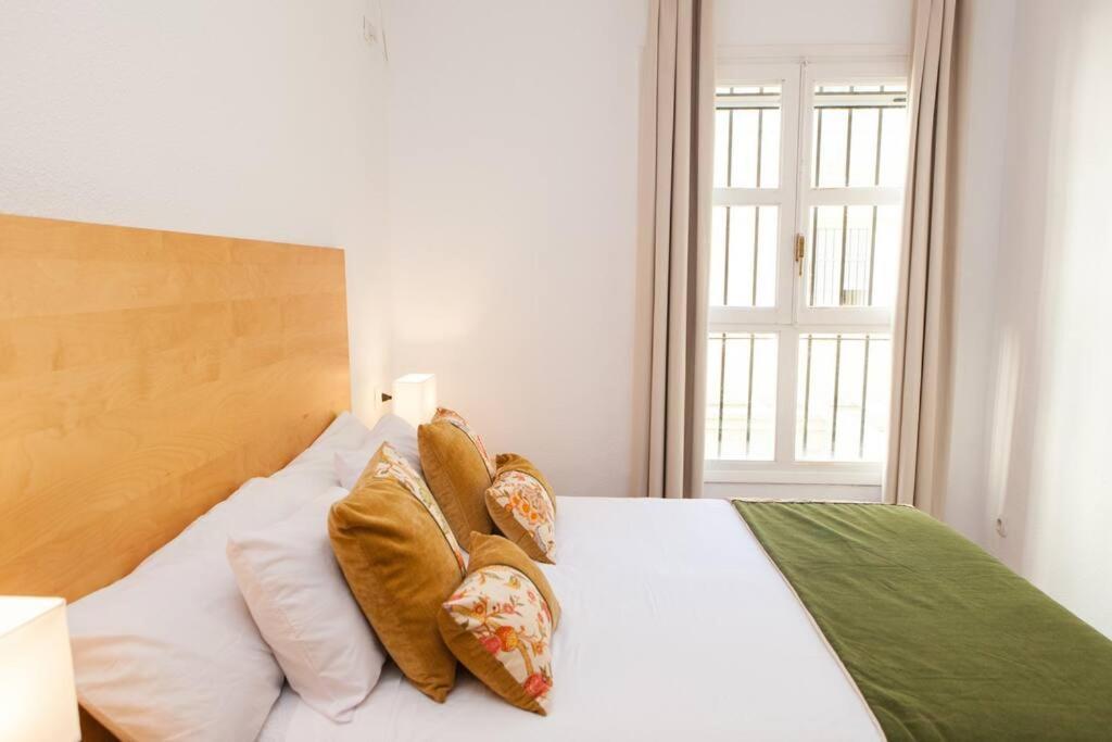 Apartamento Zona 1 Santa Cruz Parking Privado Sevilla Exterior foto