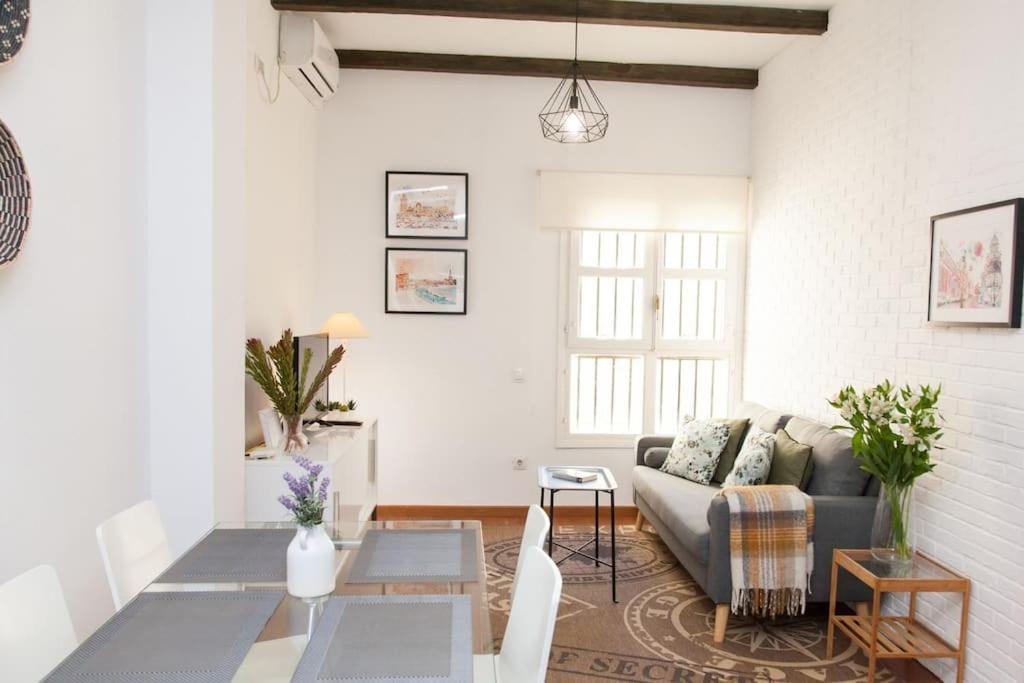 Apartamento Zona 1 Santa Cruz Parking Privado Sevilla Exterior foto